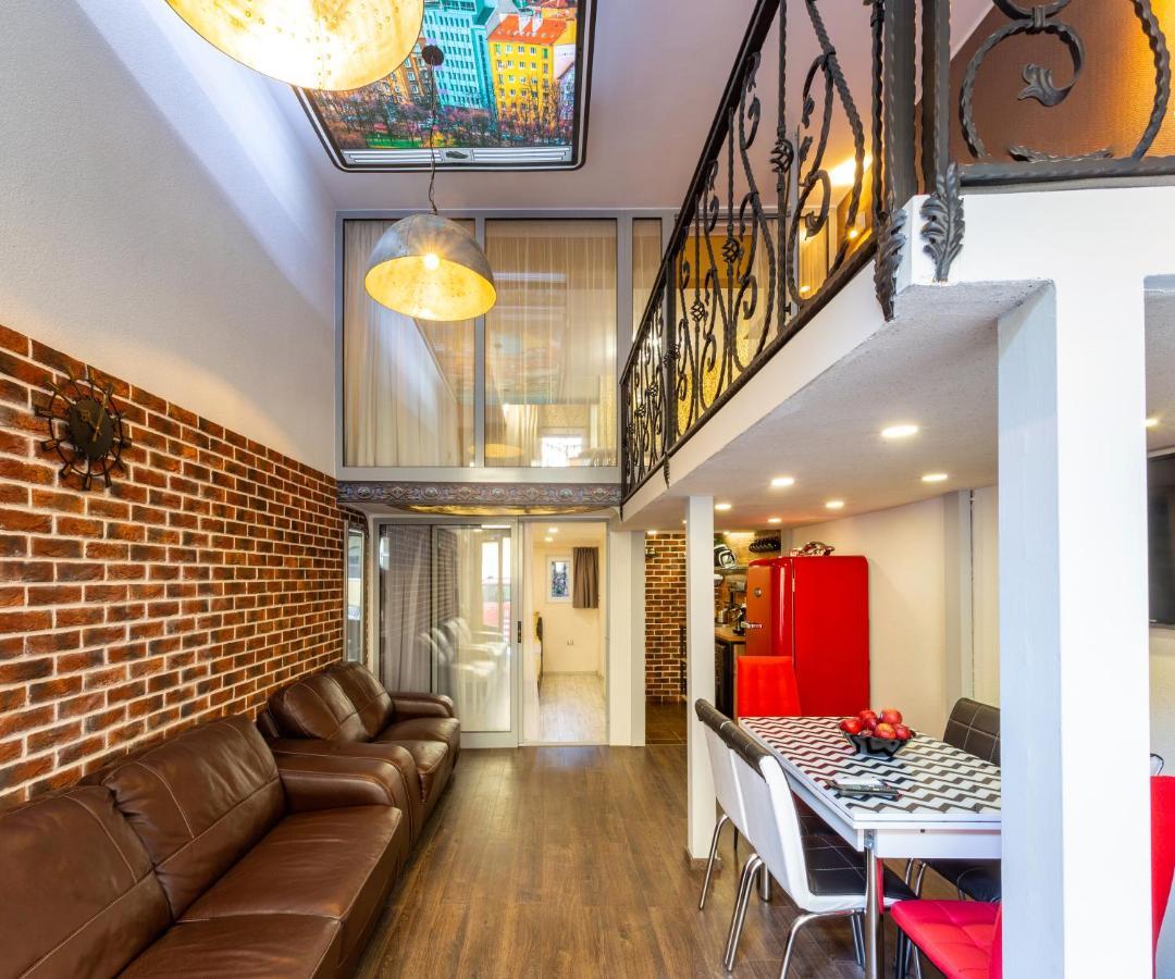 Top Center Vintage Sofia Condo Luaran gambar